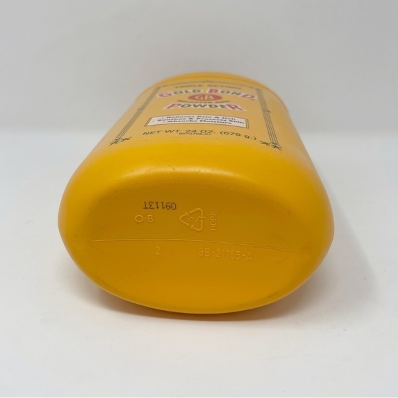 TALC Gold Bond Original Strength Body Powder Medicated with TALC - Picture 4 of 5